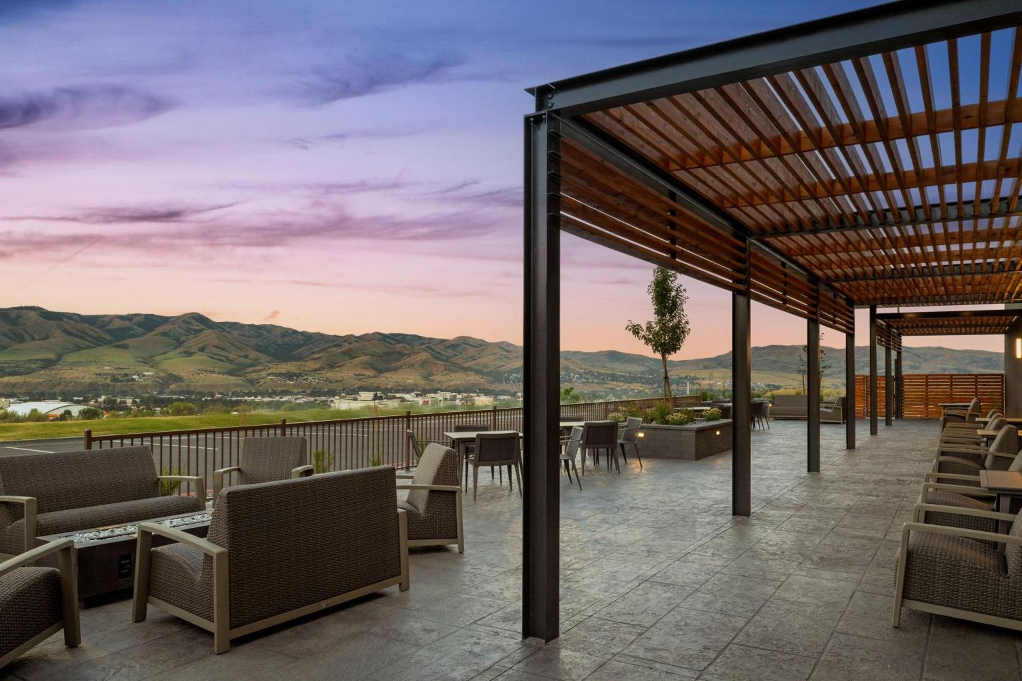 Courtyard By Marriott Pocatello Exterior foto